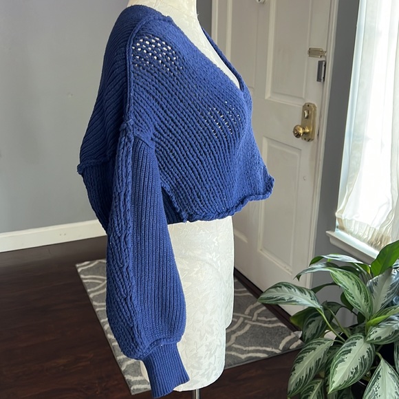 We the Free Navy Blue Sea Bright Chunky Sweater - Picture 3 of 8